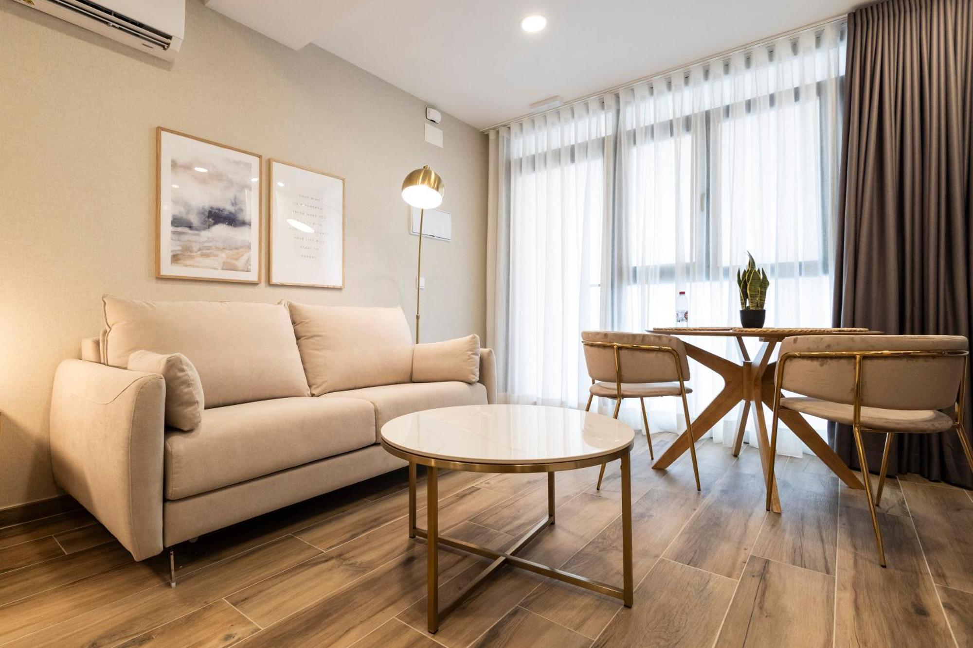 Cortes Suites By Concept Flats Valencie Exteriér fotografie